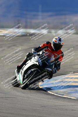 media/Jan-09-2022-SoCal Trackdays (Sun) [[2b1fec8404]]/Turns 9 and 8 (920am)/